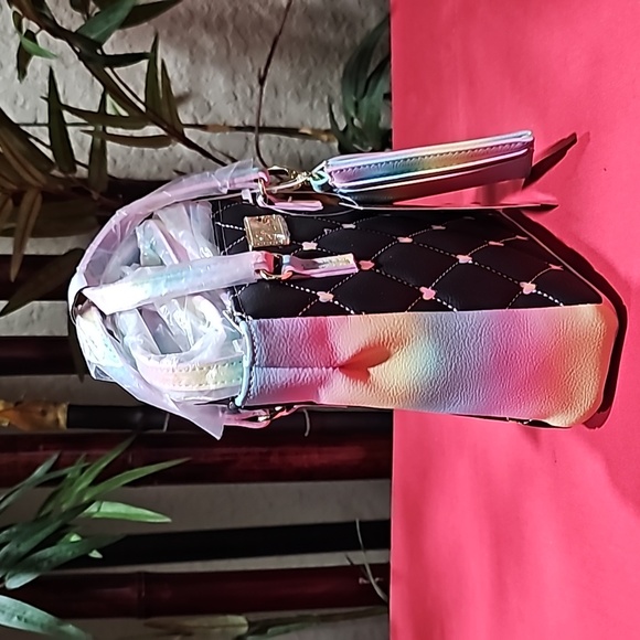 HP 🎉 NWT Luv Betsey By Betsey Johnson Mini Crossbody 💖 - Picture 15 of 16